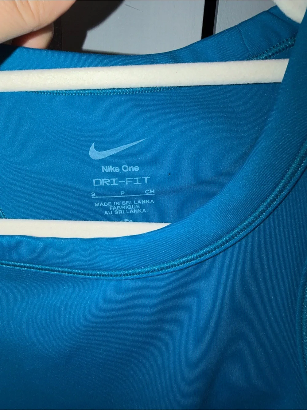 NWT Nike One Fitted Dri-FIT Cropped Tank Top Green Abyss Small